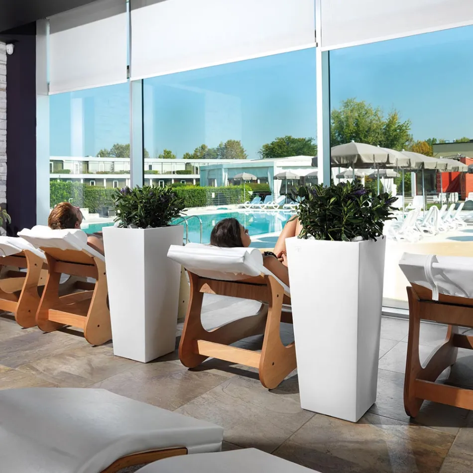 Square Outdoor Vase in Colored Polyethylene Made in Italy - Marilard Viadurini