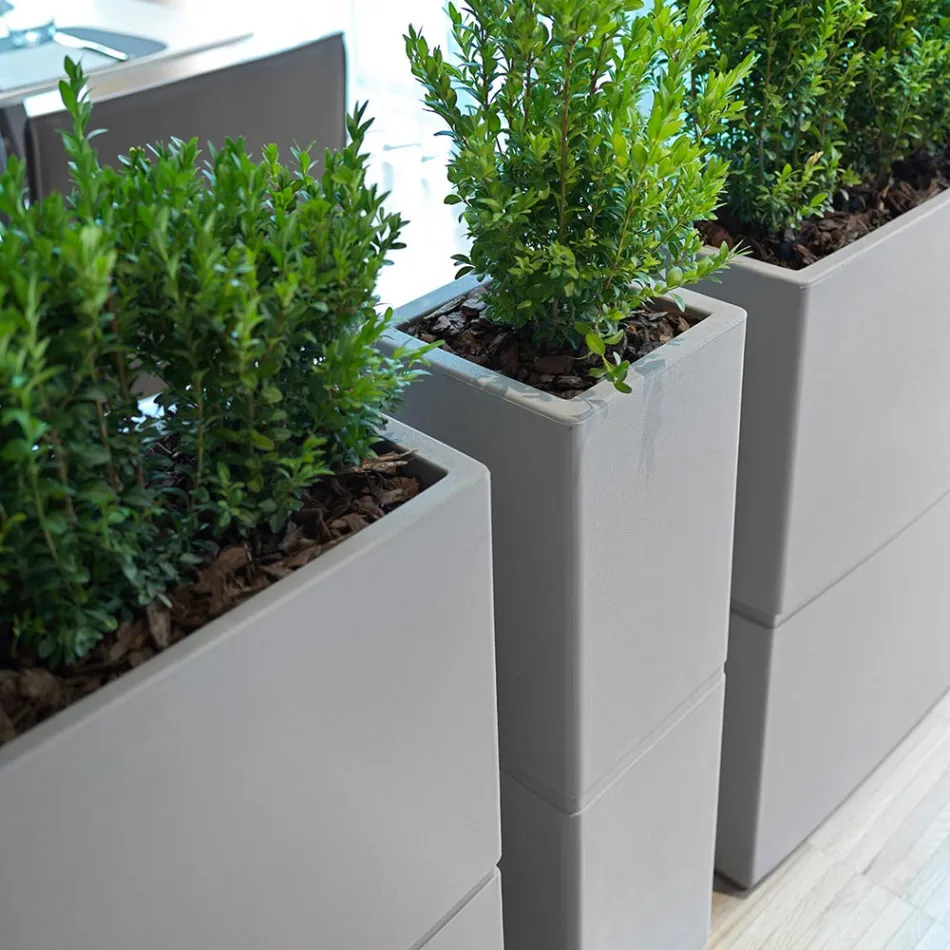 Indoor Decorative Vase in Polyethylene 2 Sizes Made in Italy - Lambo Viadurini