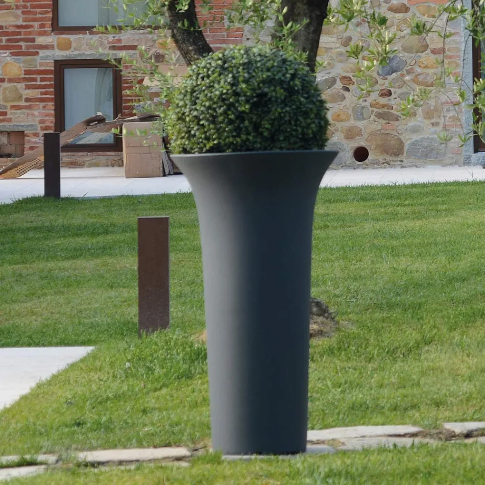 Round Garden Planter in Polyethylene Made in Italy - Tremont Viadurini