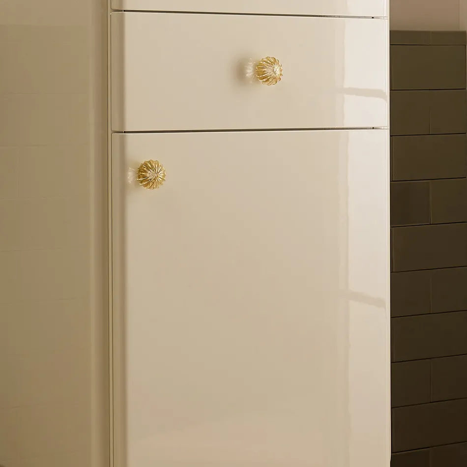 Single Color Showcase with Internal Glass Shelves Made in Italy - Candy Viadurini